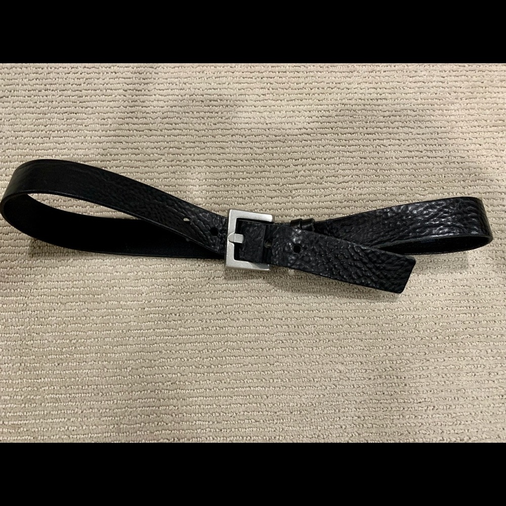Gap leather belt